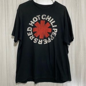 BRAVADO Red Hot Chili Peppers Band Tee